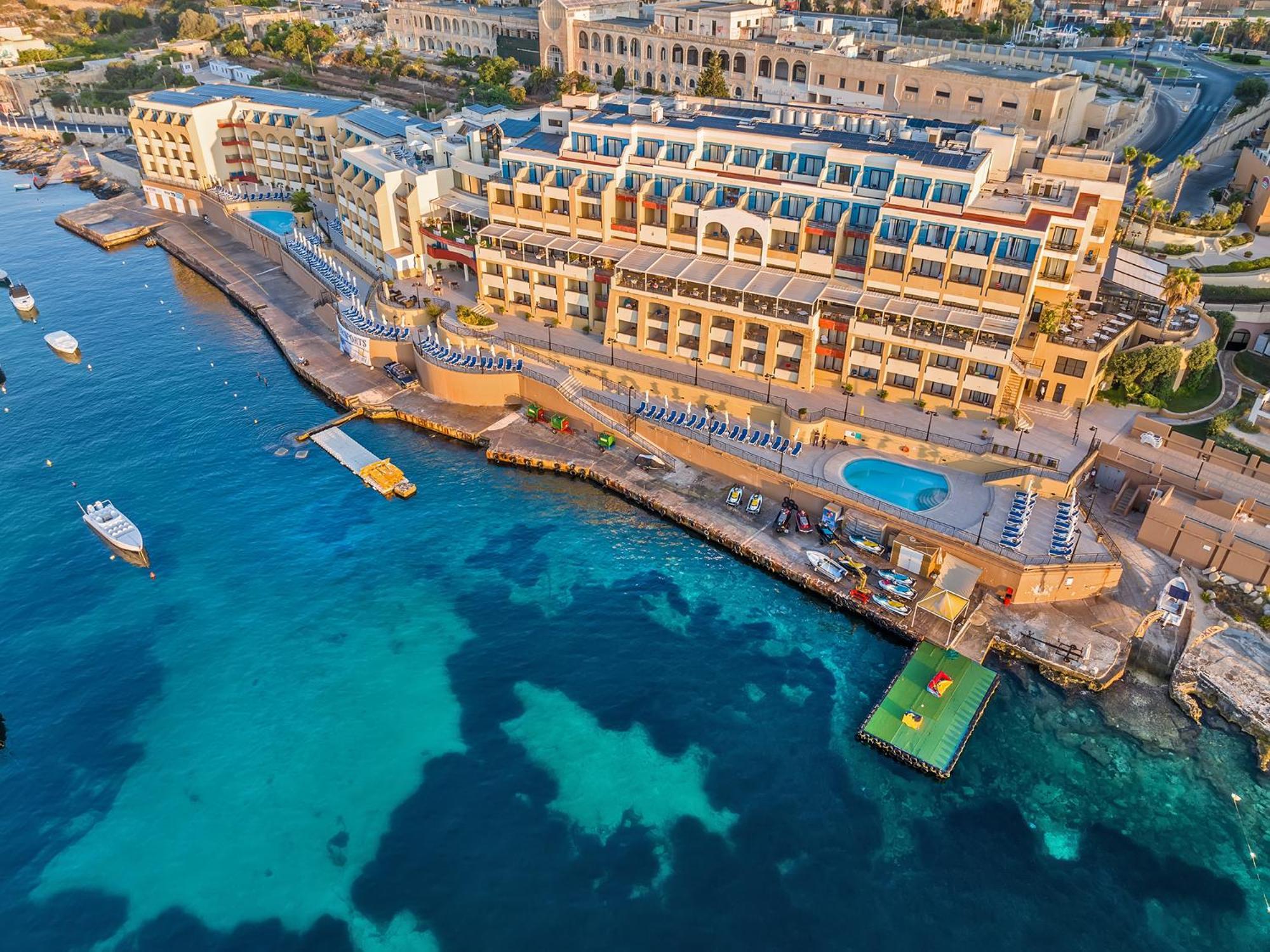 Marina Hotel Corinthia Beach Resort Malta Saint Julian's Bagian luar foto